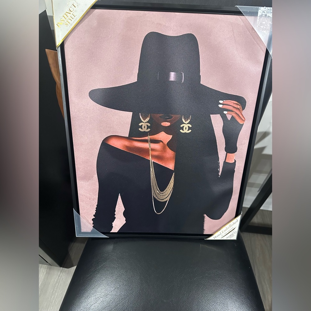 🖤❤️💚BLACK HISTORY MONTH SALE New! Designer Inspired Hand Embellished By Instinct